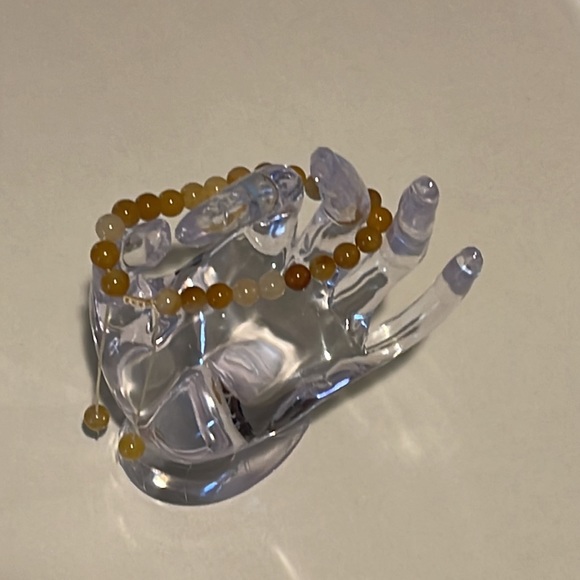 Women’s Healing Rose Quartz Crystal Natural Stone Gemstone Bead Bracelet - Picture 2 of 3